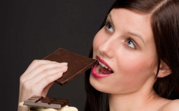 L'étude santé du jour: mieux vaut manger votre tablette de chocolat en une seule fois