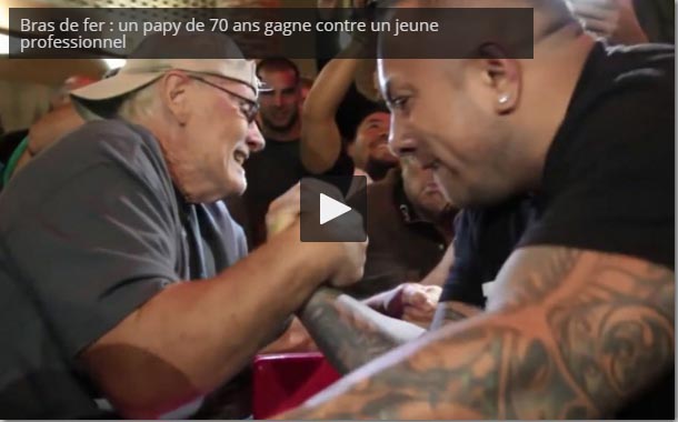 Un vieux de 70 ans bat un jeune professionnel du bras de fer