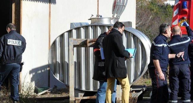 Intoxiqué dans une cuve à vin, un des ouvriers est mort