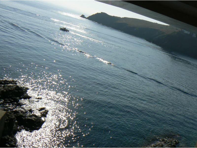 Il veut sauter d'une falaise et se tue